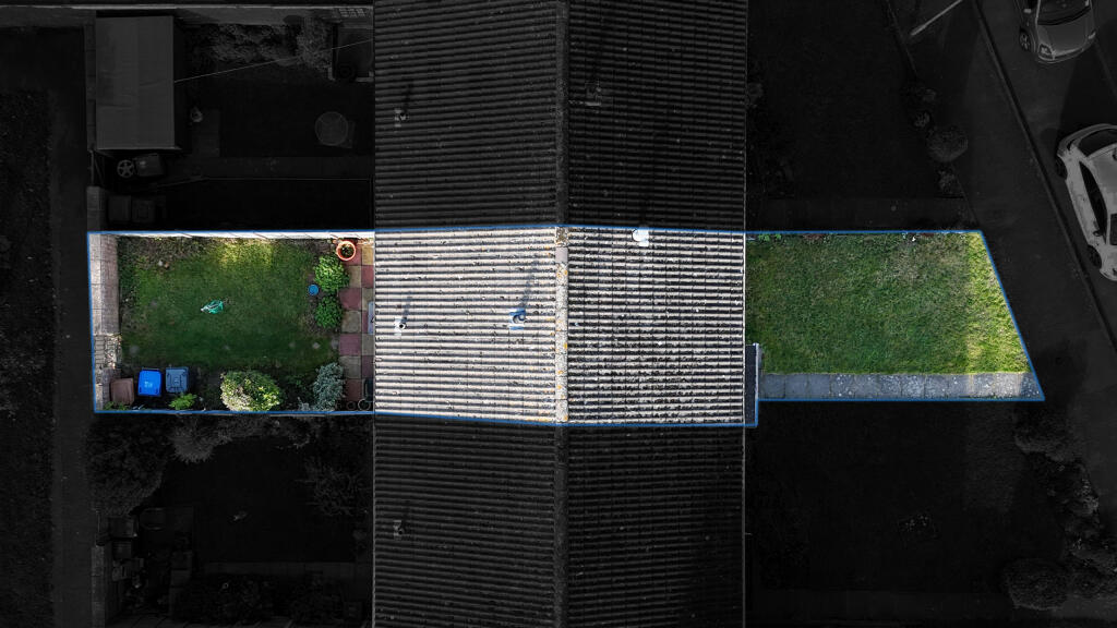 dji_fly_20250926_093734_0081_1758879169610_photo