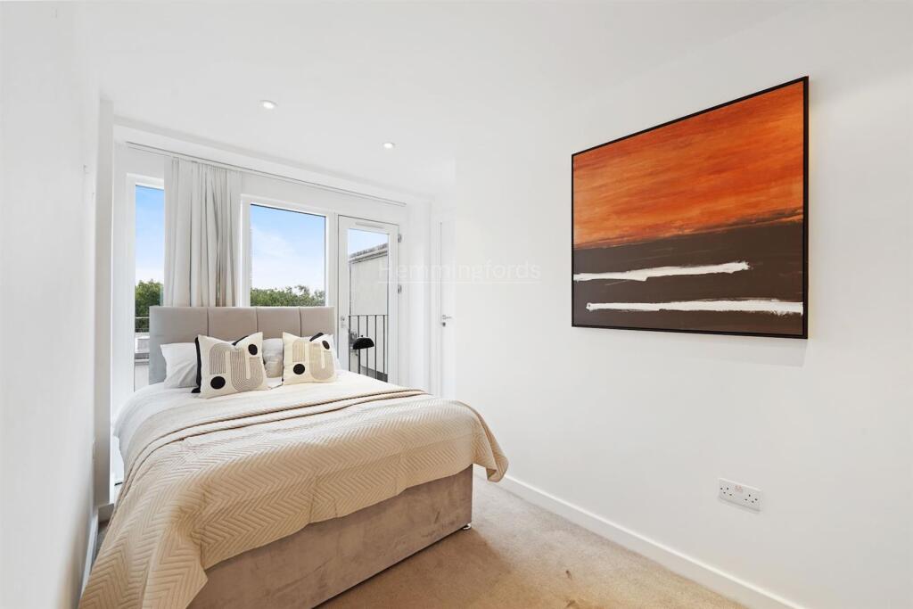 08-ee0dJUS07706 (1)-medium.JPG