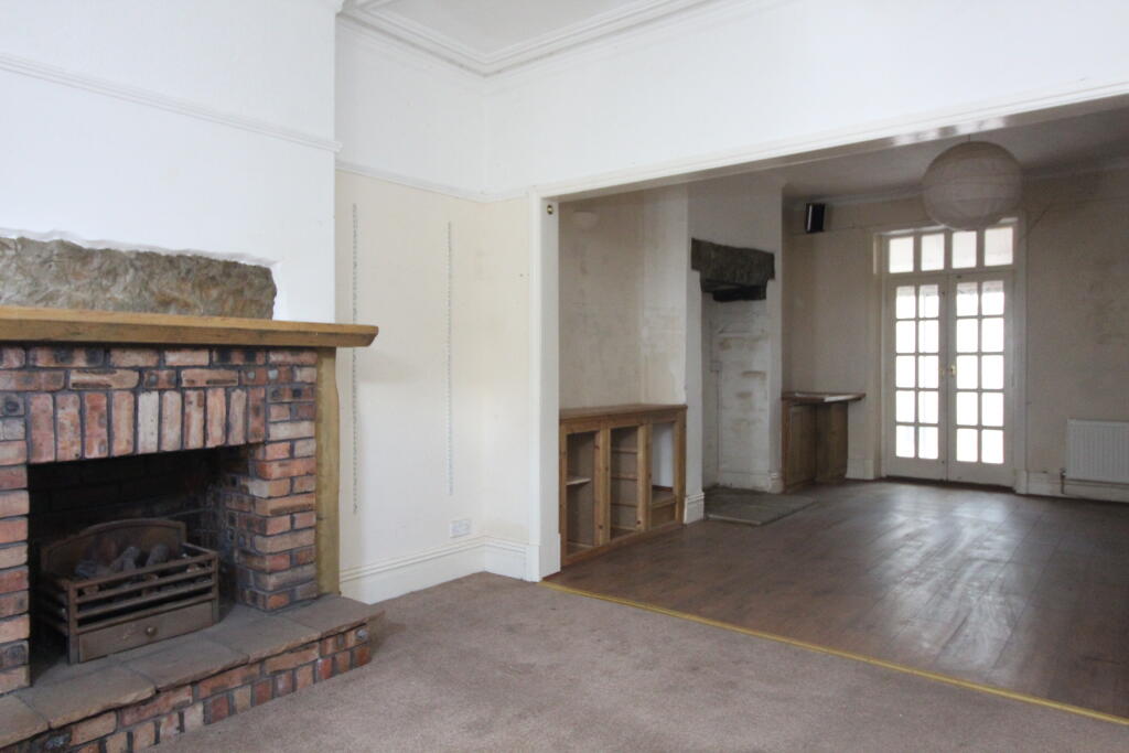 Lounge T202507251125.jpg