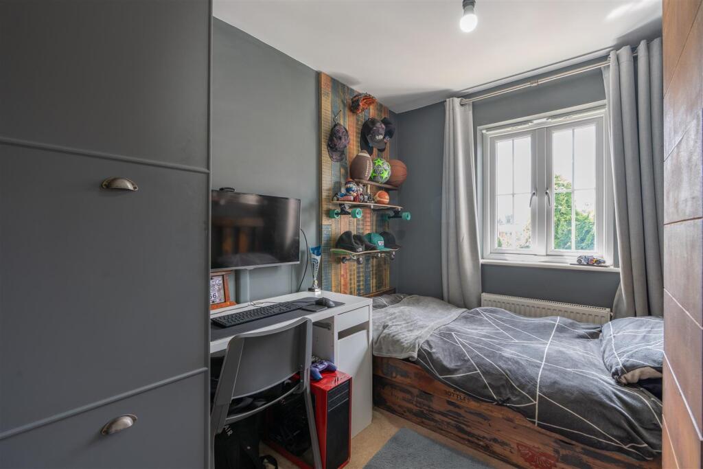 36 Regency Walk-28.jpg