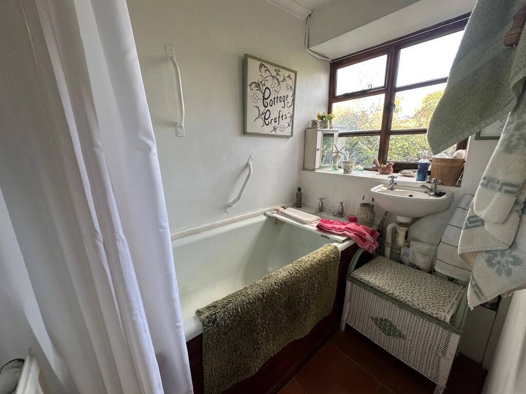 Ground Floor Bathroom