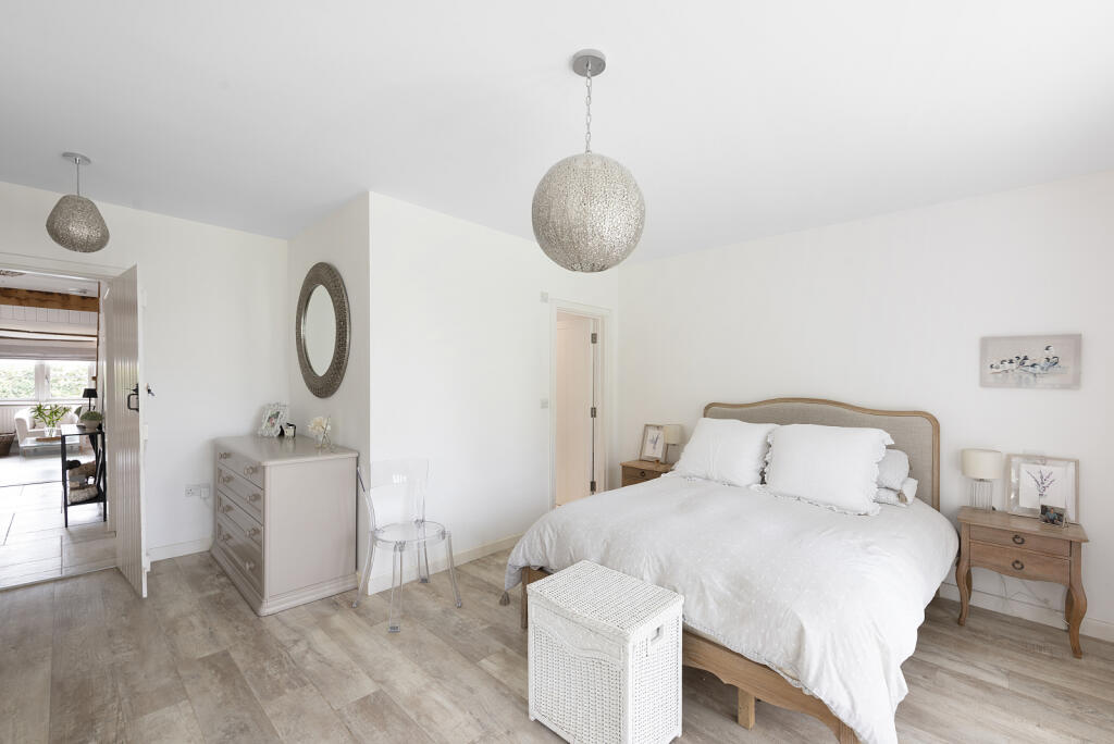 Prinicpal Bedroom