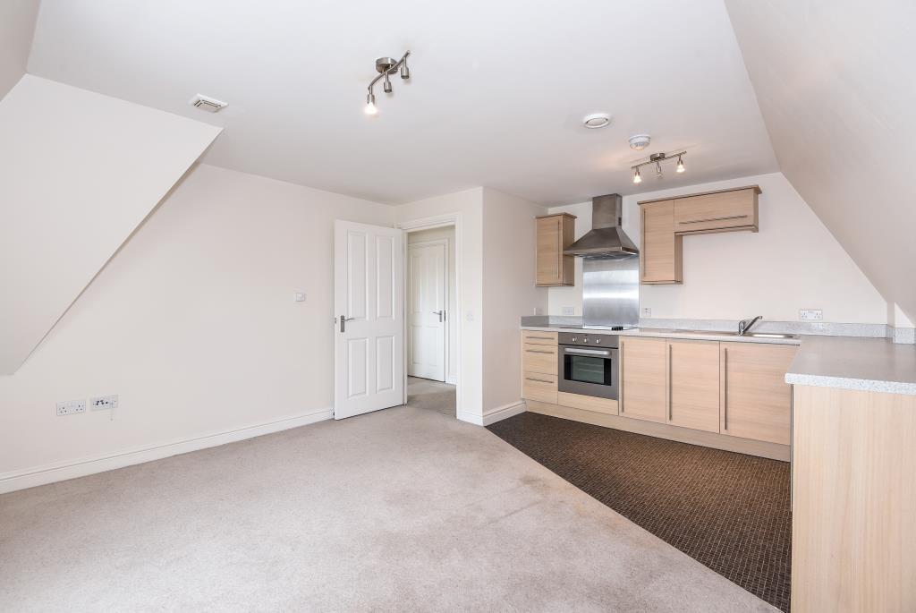 Kitchen/living 2