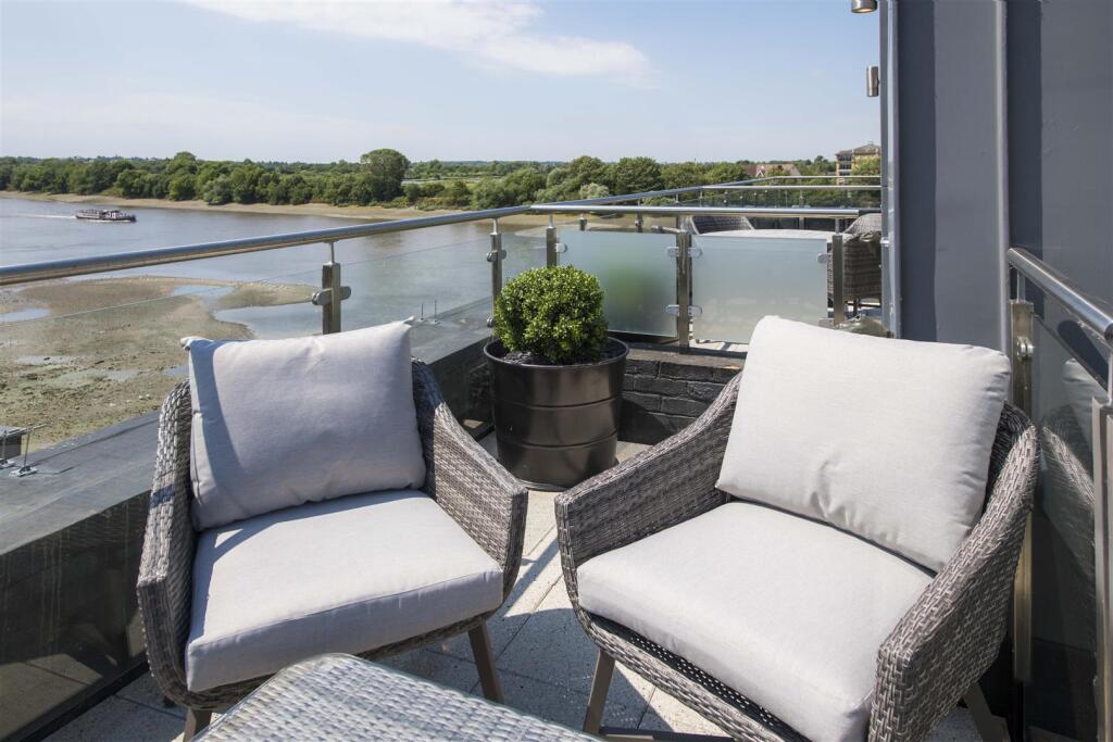 PalaceWharf_Starboard_Penthouse_5.jpg