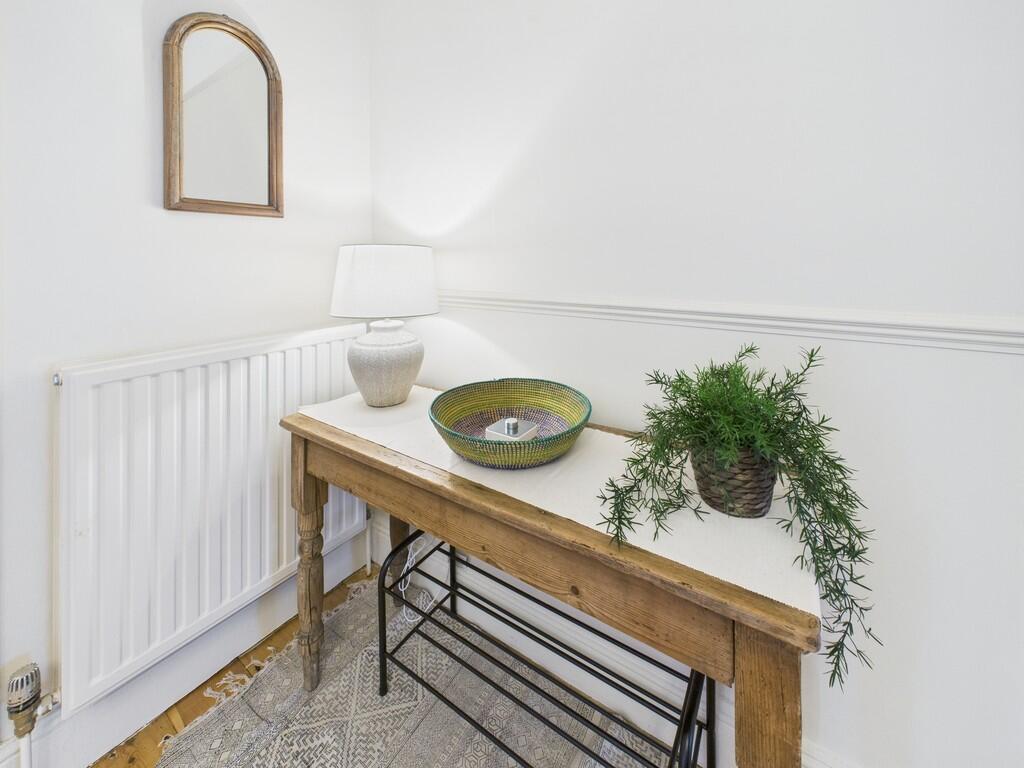 CAM02089G0-PR0495...