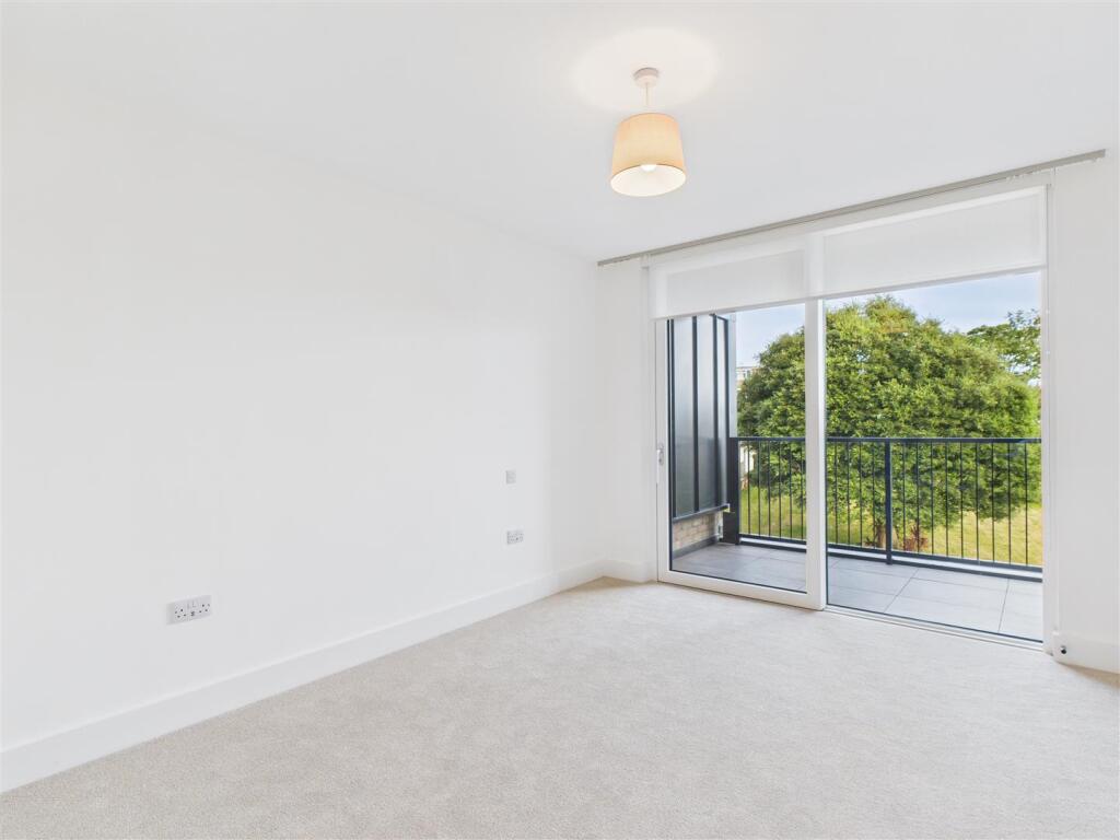 20 Hippisley Road - 08.jpg