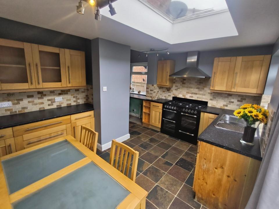 KITCHEN DINING.jpg