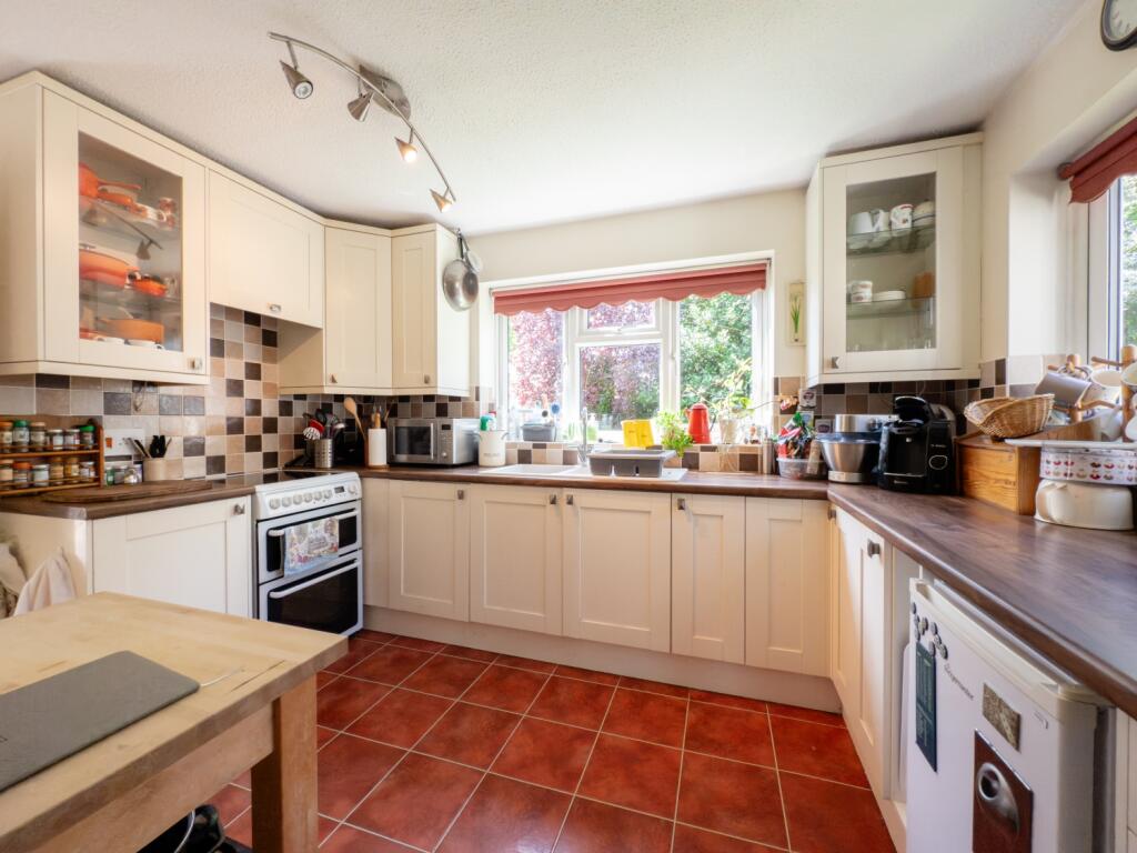 20250616110757 - IMG_9371 - 1 Capel Close