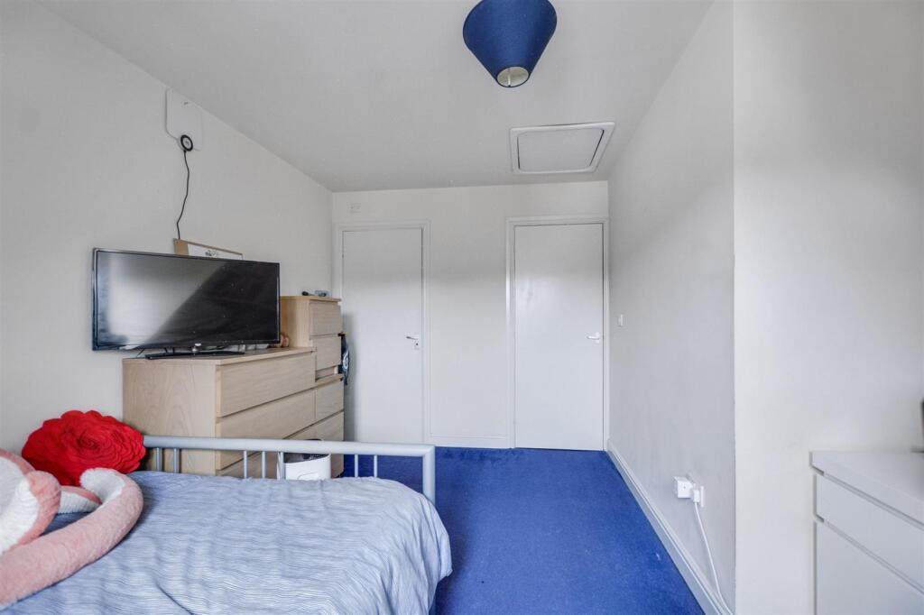 Bedroom 3_2.jpeg