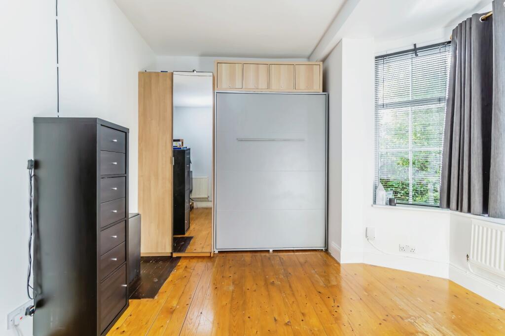 Lounge/Bedroom