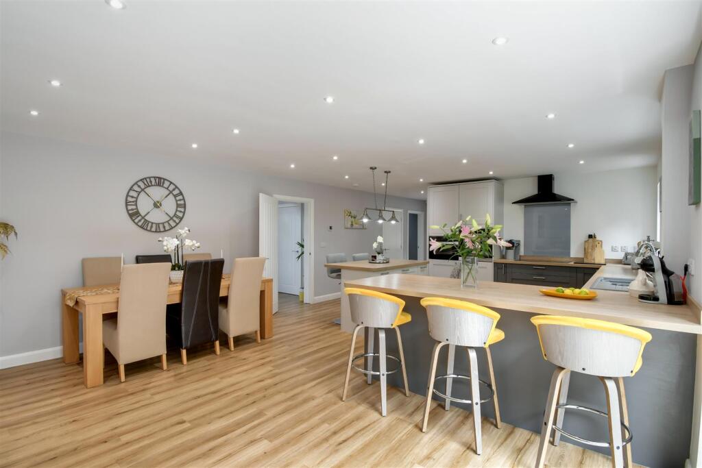 Kitchen family room