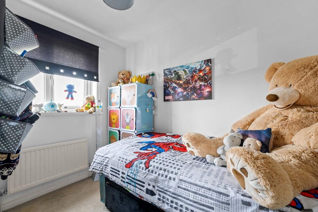 Morgan Close, Bla...