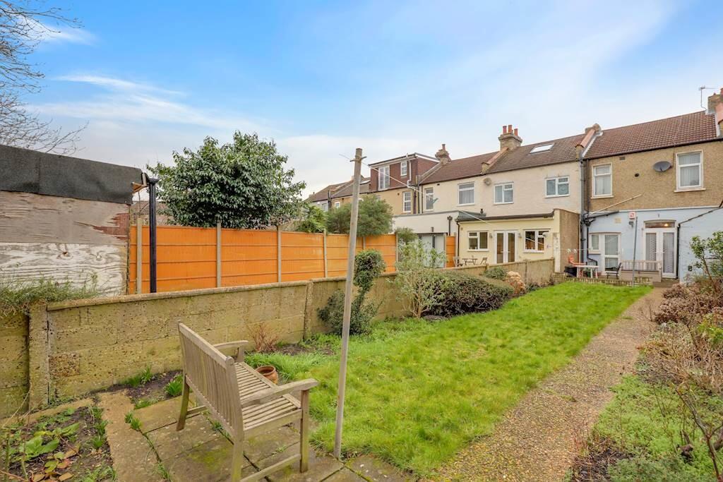 10-f992JHHGLL - 1...