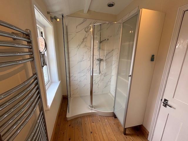 Grove Hse shower room.jpg