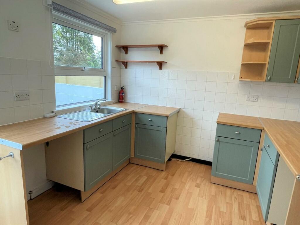 kitchen alto.jpg