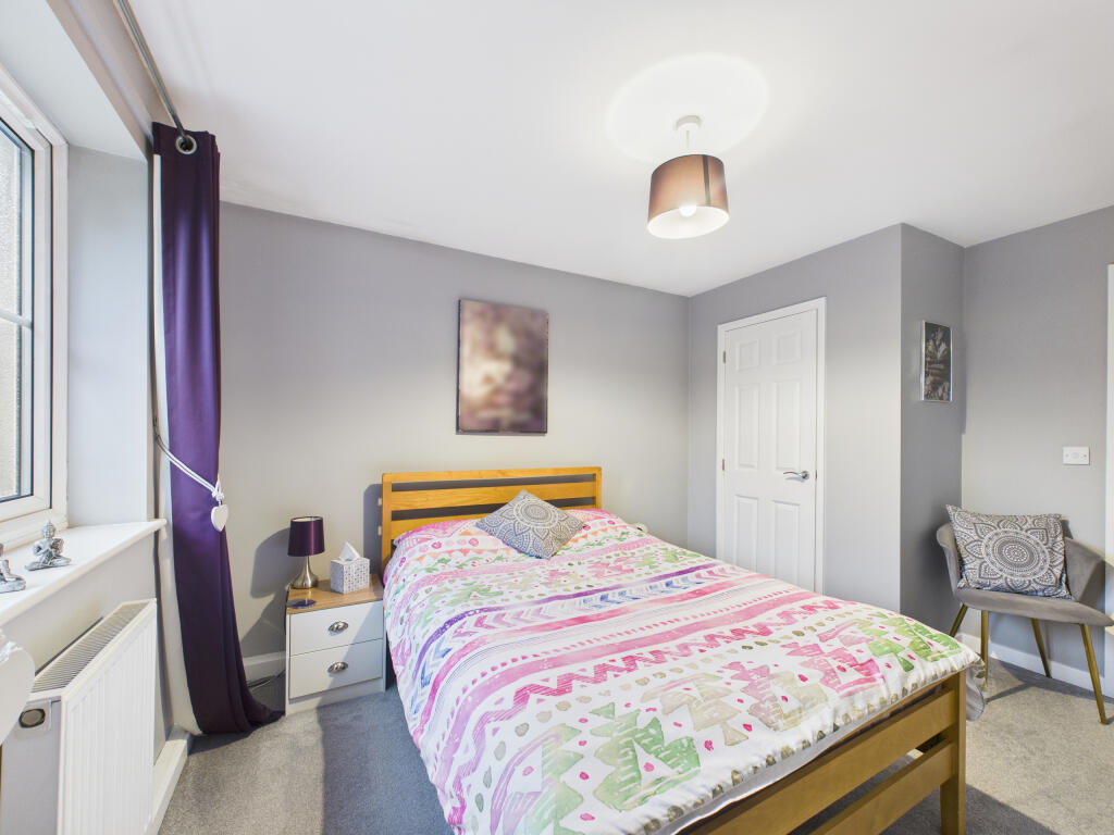 CAM02536G0-PR0025-STILL001