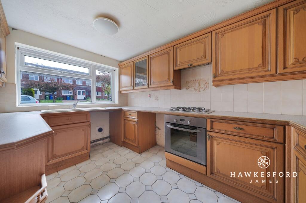 Watsons Hill, Sittingbourne - Kitchen