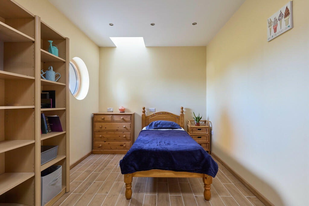 44a North Road-15