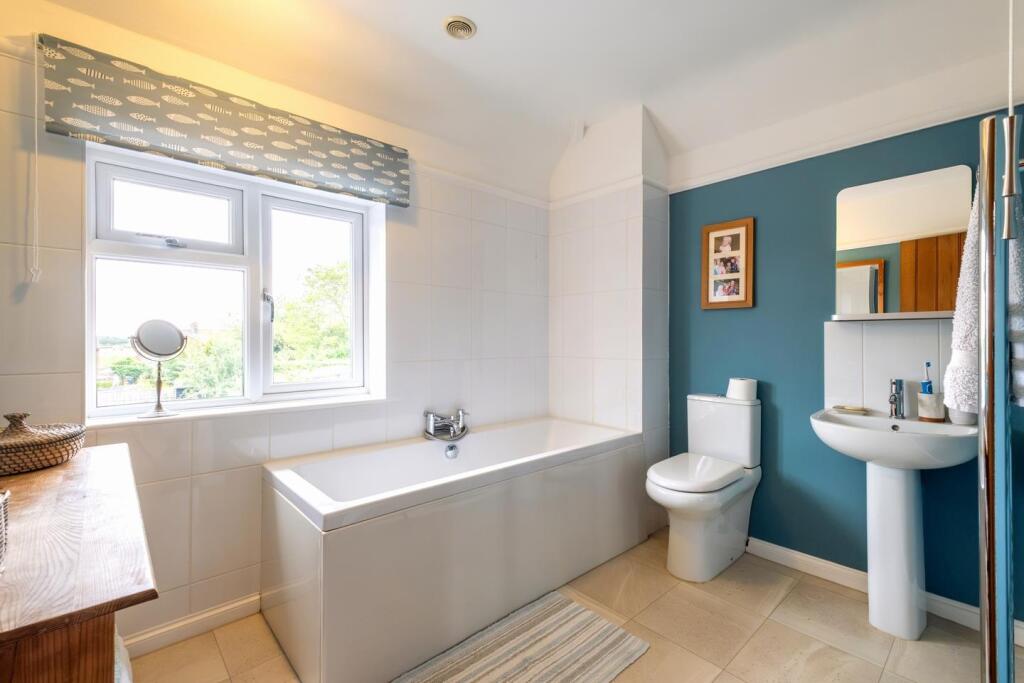 2 Quays Road, Risby-37.JPG