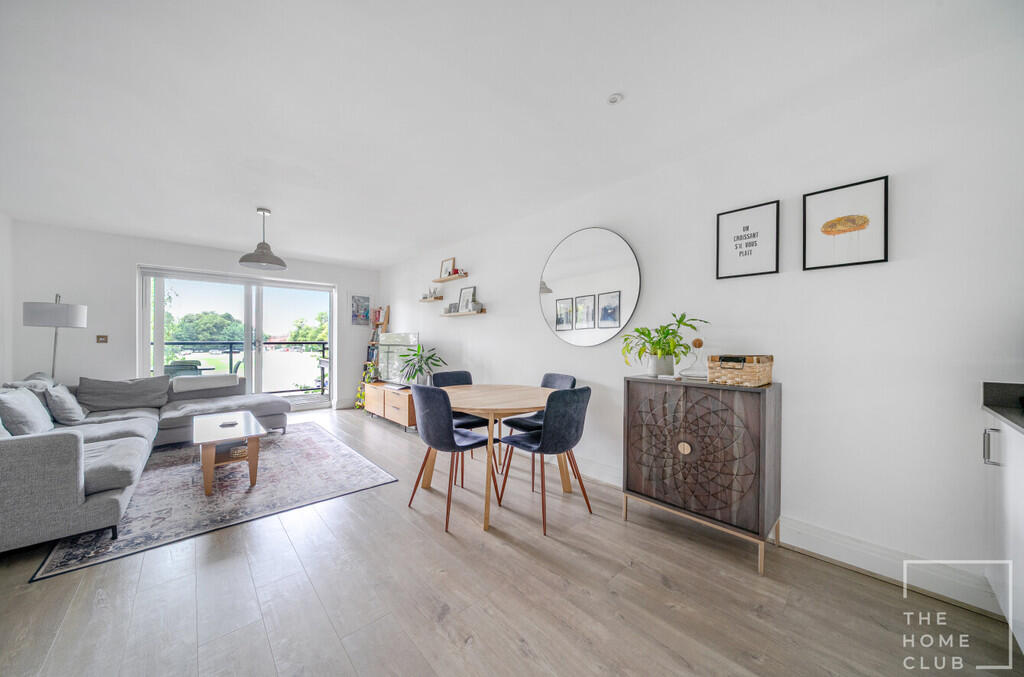 2962457b-75c2-4e9...