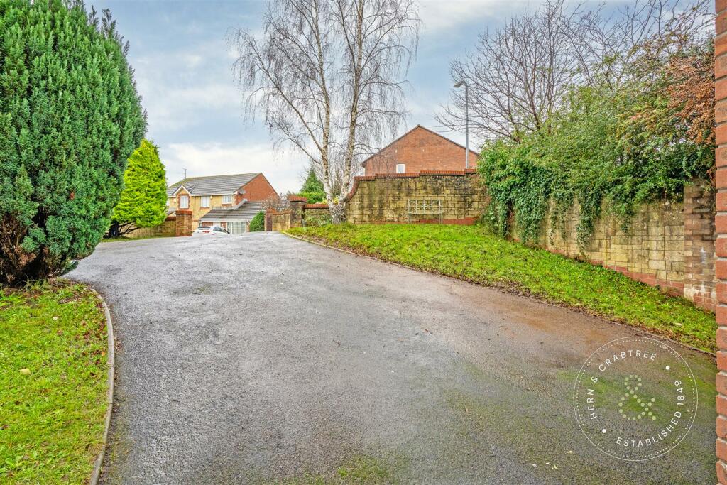 Acorn Grove, Pontprennau, Hern Crabtree (38).jpg