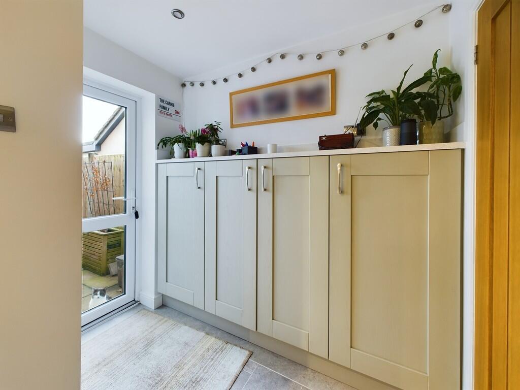 CAM02854G0-PR0292...