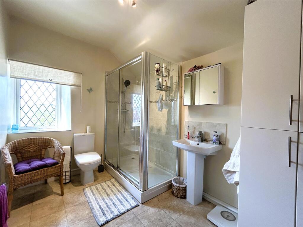 shower room.JPG