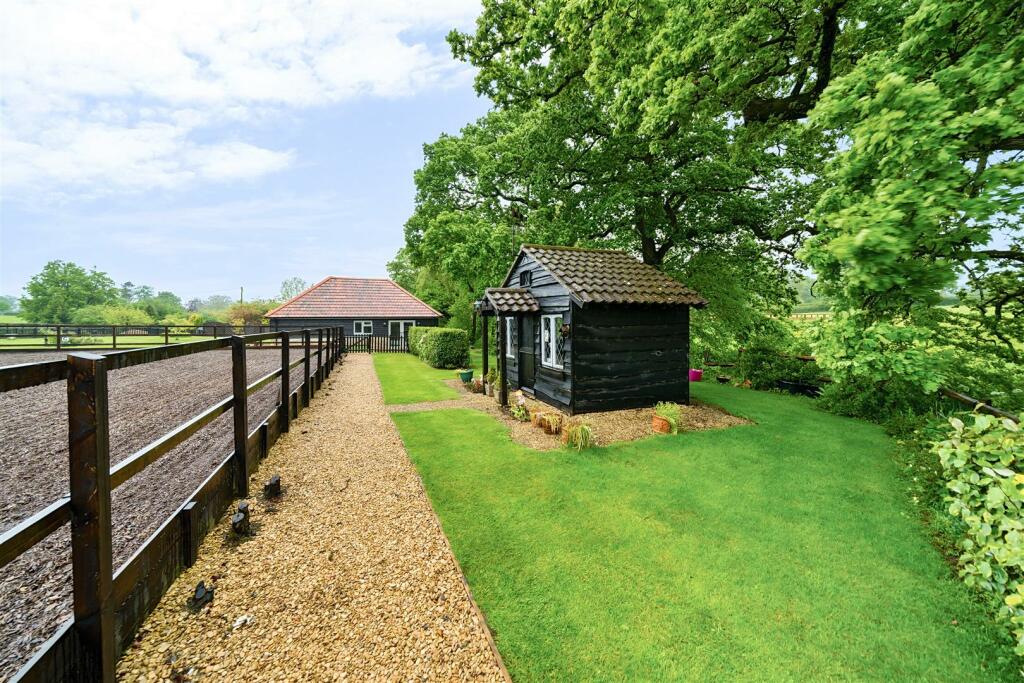 Summer house