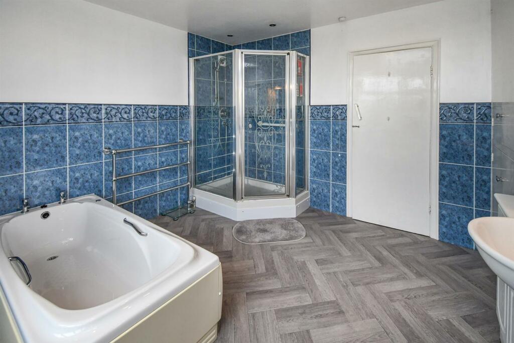 Family bathroom