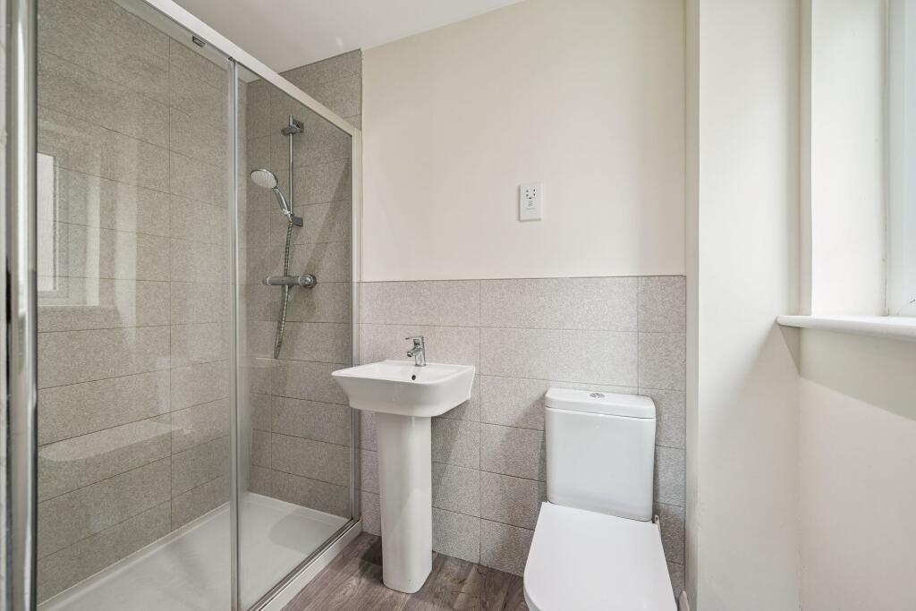 Bedroom One En Suite