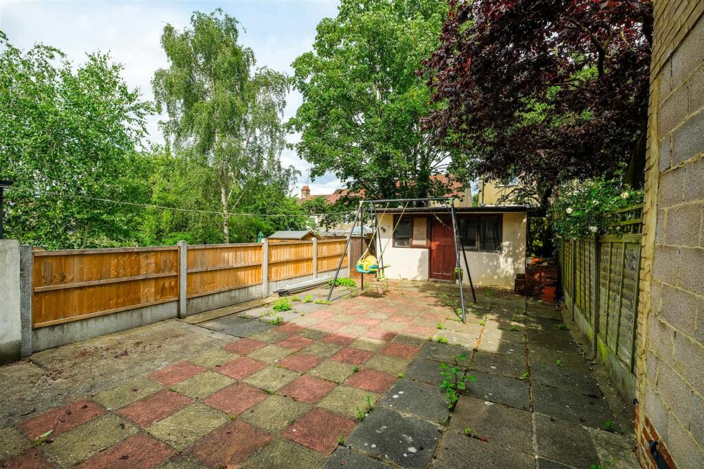 74 Tower Hamlets Road-30.jpg