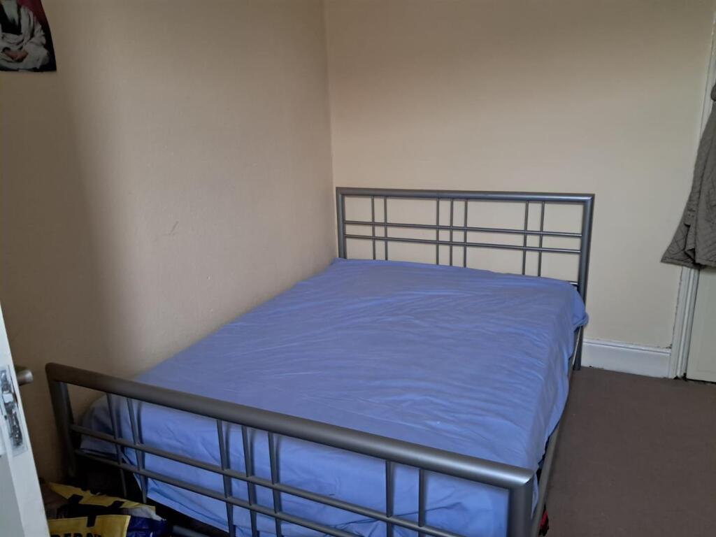 WhatsApp Image 2025-11-20 at 16.11.17_2bb9594d.jpg