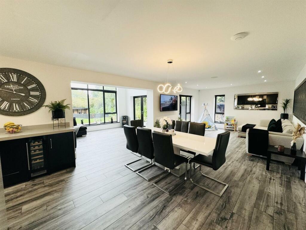 Kitchen Living Dining Area