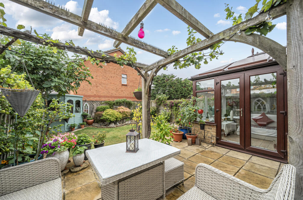 13442472068af1c48b37e7