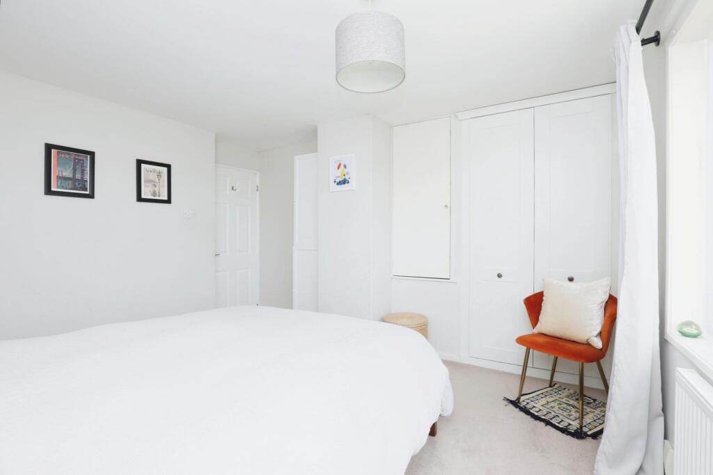 BEDROOM NO.1