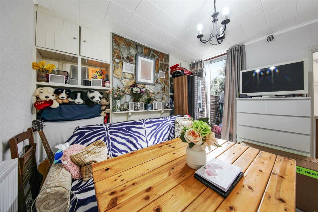 162 Braemar Avenue - qLBhyuaF1aGH5609MokS.jpg