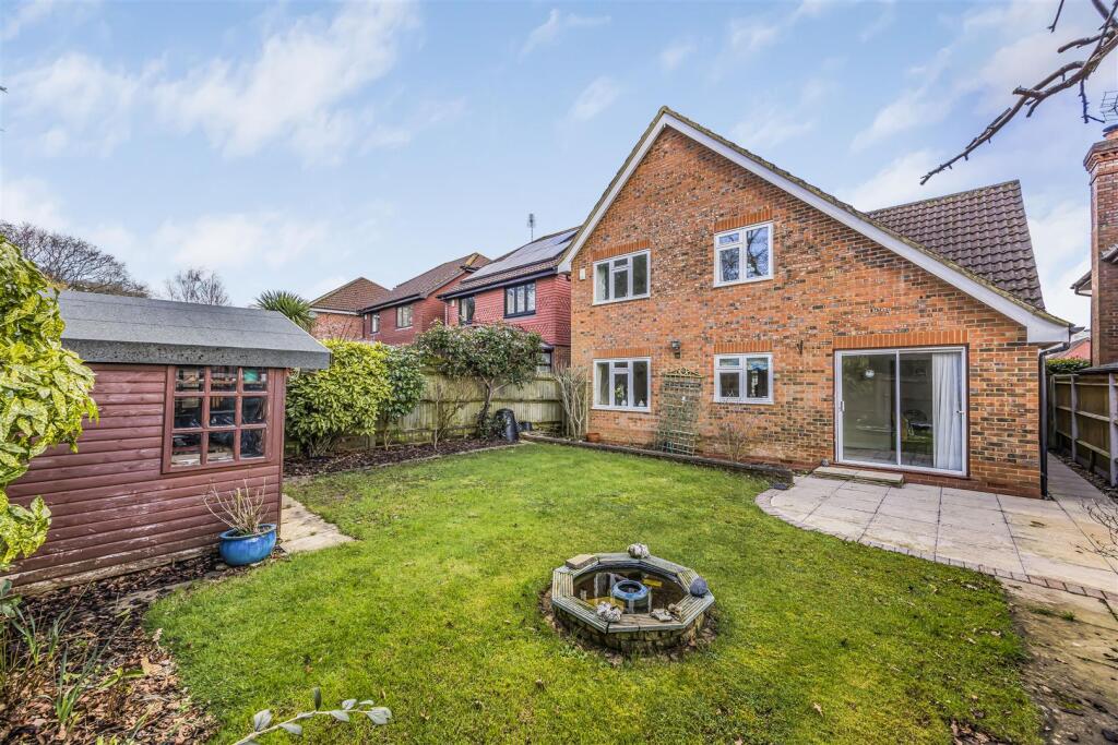 15 Teal Close, Horndean-PorticoMarketing-SoldBy-28