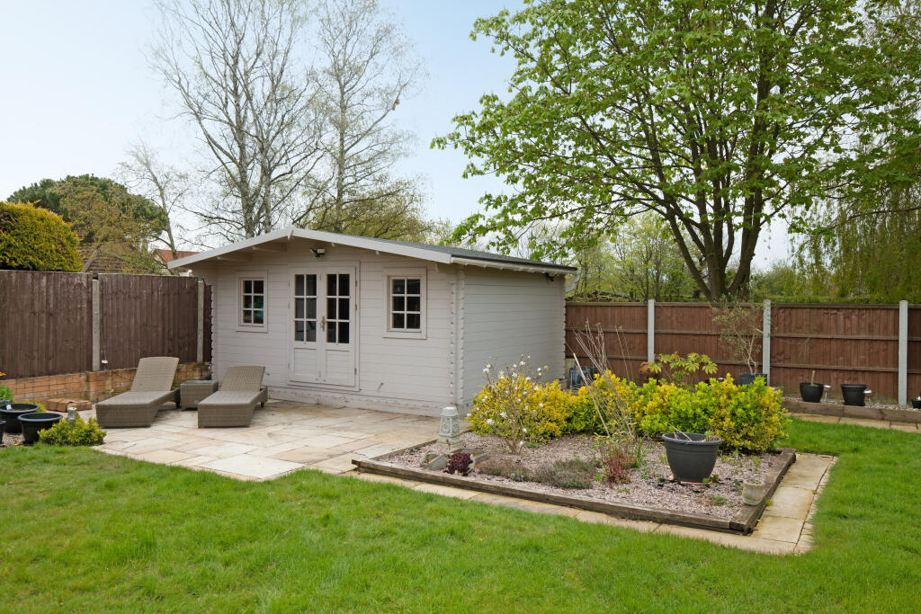 Rear Garden summer House
