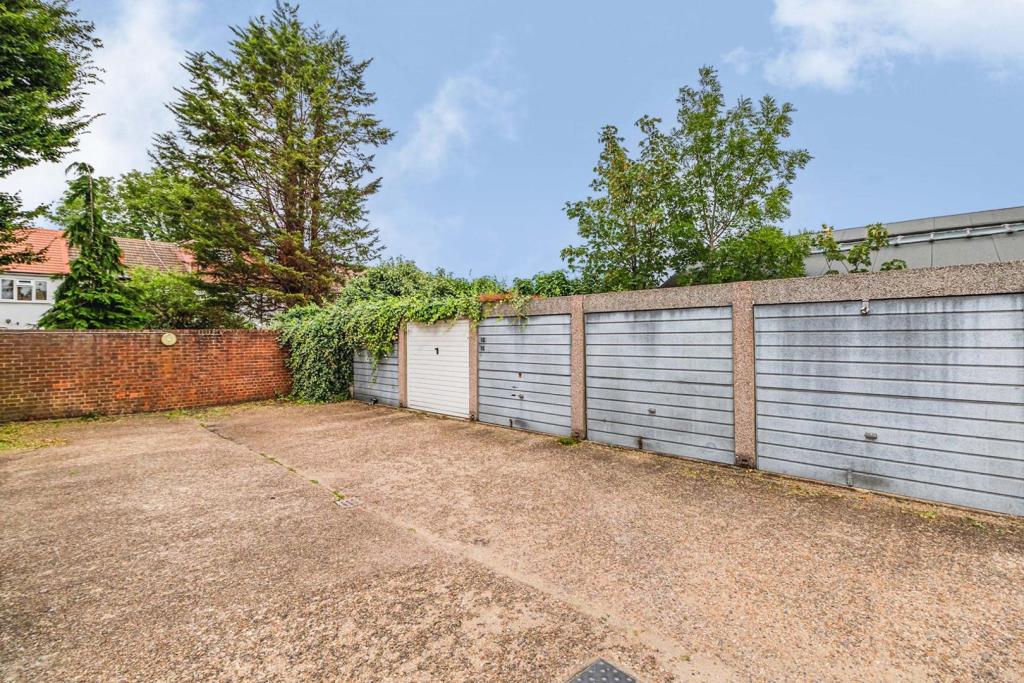 Garage En Bloc