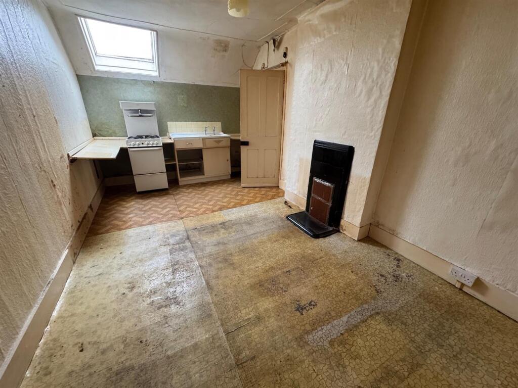 41524-2 Church k-d.jpg