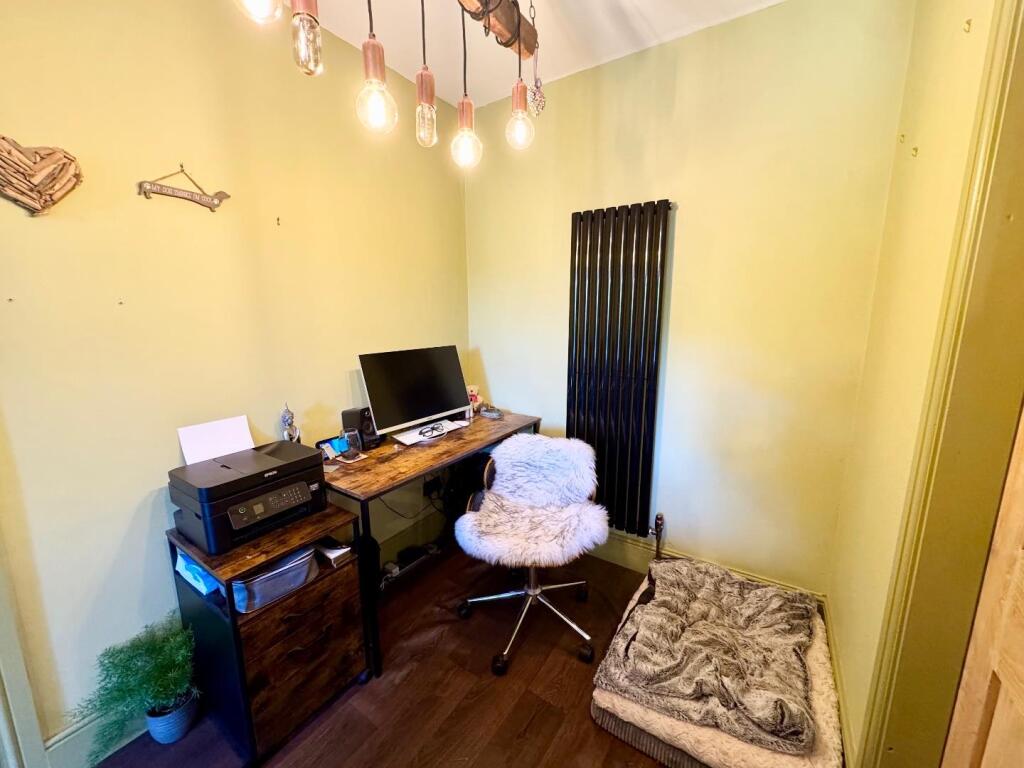 Kitchen/Office Area
