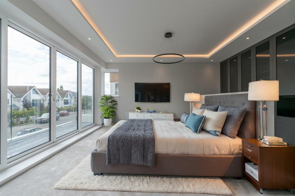 Principal Suite