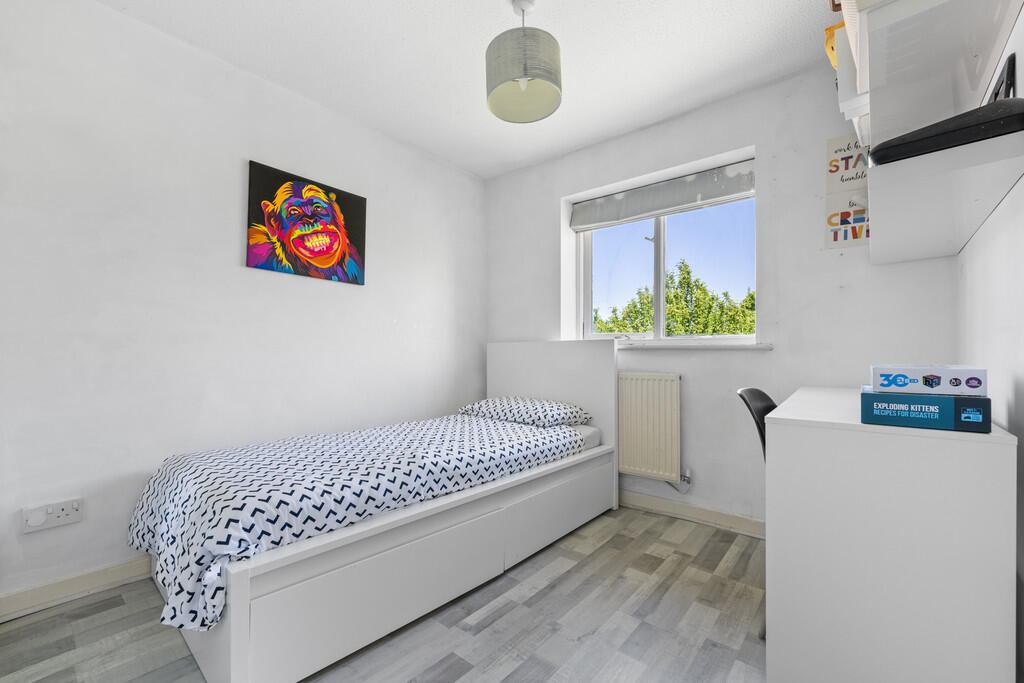 Newry Court, CH2 ...