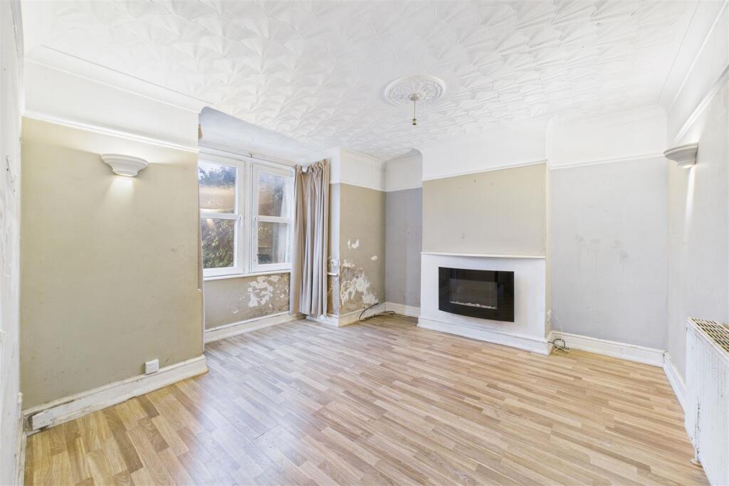 51 Cleeve Hill, Downend, Bristol BS16 6EU | Freeho