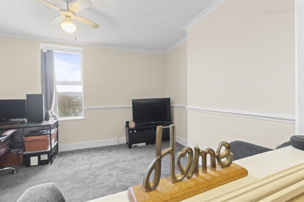 living room #5.jpg