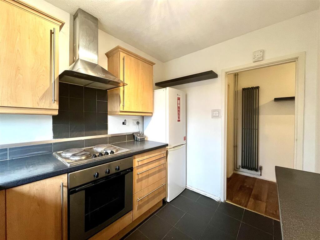 Breakfast Kitchen Aspect 2