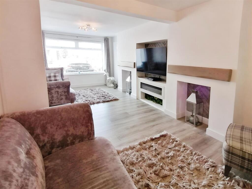 6ebacaf6-PHOTO-2025-04-03-12-49-40 202.jpg