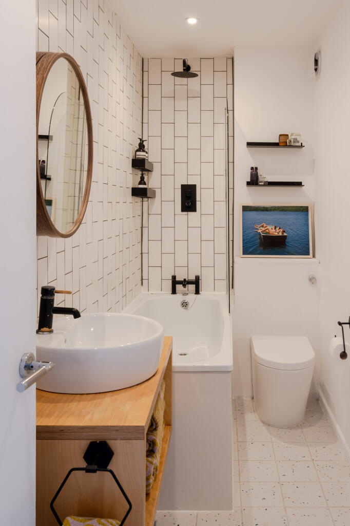 271608 - Navarino Road, London E8 - high res - ...