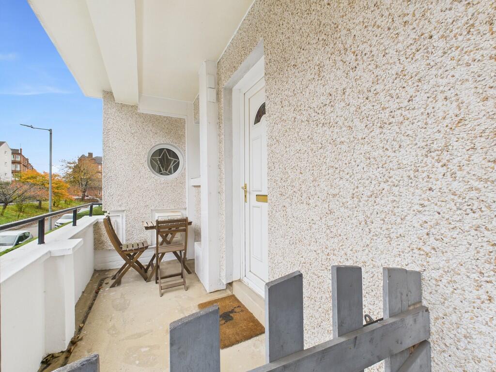 CAM05526G0-PR0054...