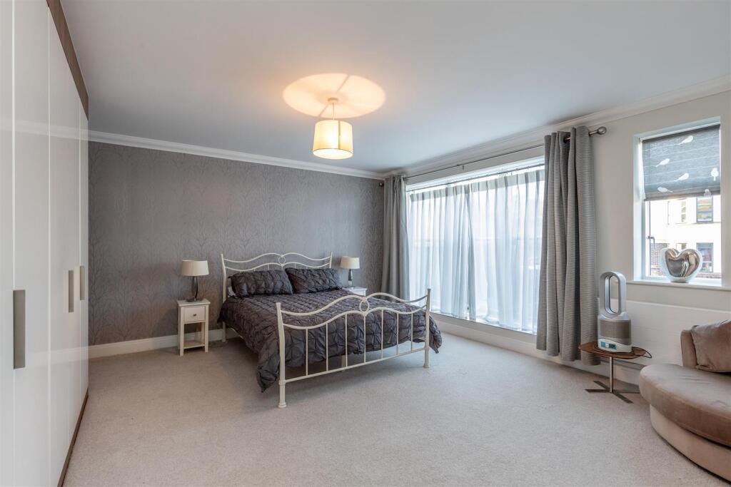 Parrys Lane, Stoke Bishop Bed 2.jpg